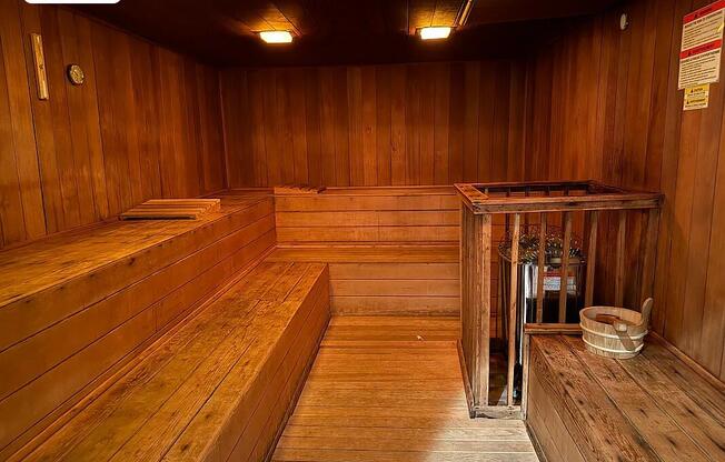 2 beds, 1 bath, 900 sqft, $5,000, Unit 3S