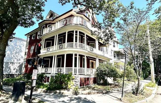 59 Ackers Ave