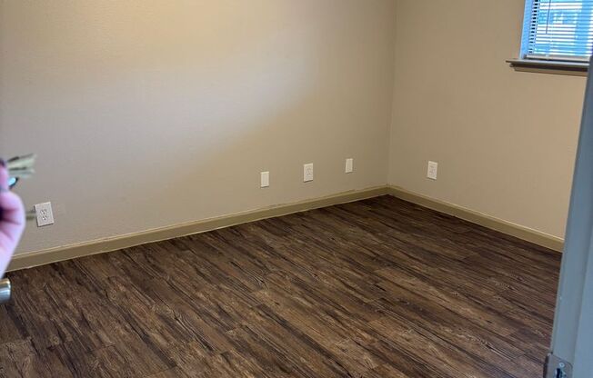 2 beds, 2 baths, 845 sqft, $1,175, Unit E201