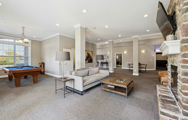 The Residences at Central Park - 06