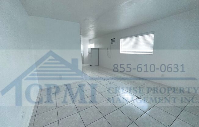 Studio, 1 bath, 500 sqft, $1,395, Unit 27