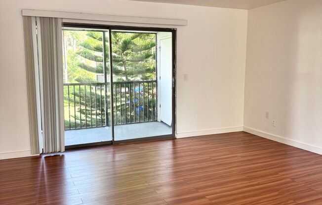 3 beds, 2 baths, 1,205 sqft, $2,275, Unit 062