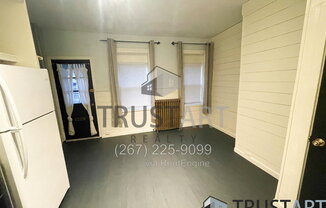 2 beds, 1 bath, $1,575
