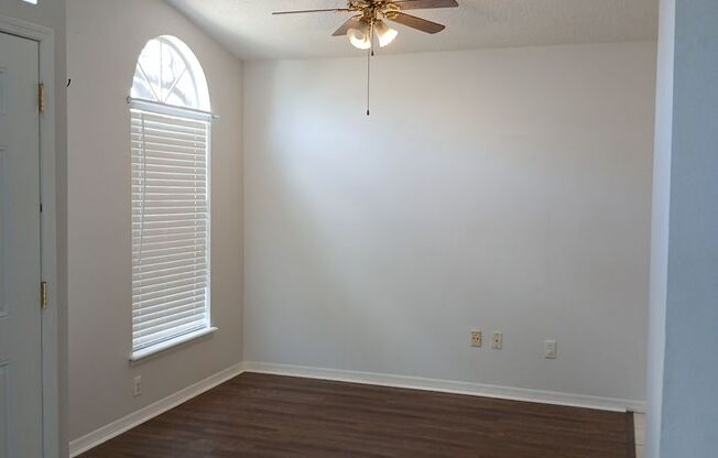 3/2 WINTER SPRINGS