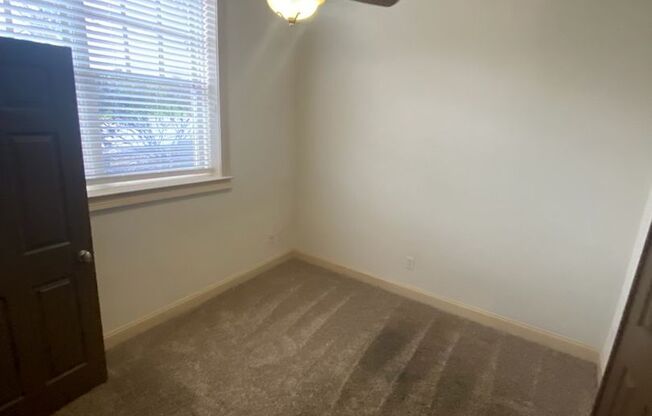 1 bed, 1 bath, 616 sqft, $1,499, Unit 1