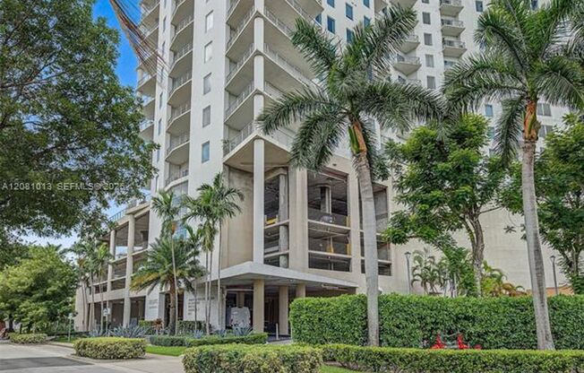 2 beds, 2 baths, $3,400, Unit # 1106