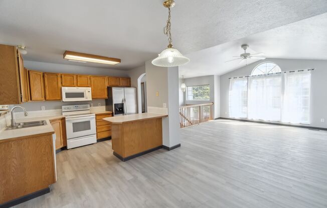 Single Family Home in Spokane Valley!!