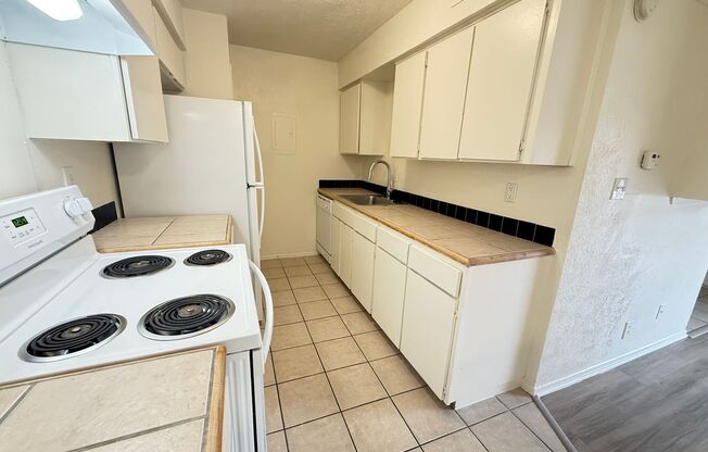 1 bed, 1 bath, 660 sqft, $1,239, Unit OPA-342