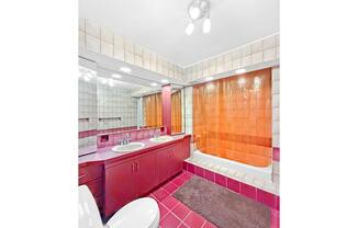 44 CLIFTON PL
