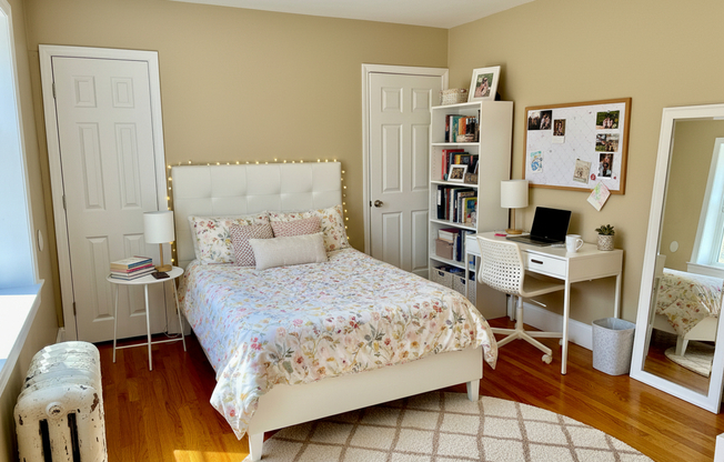 328 Saint Paul St Apt 4O