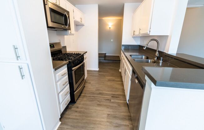 2 beds, 2 baths, 1,195 sqft, $2,648, Unit 301