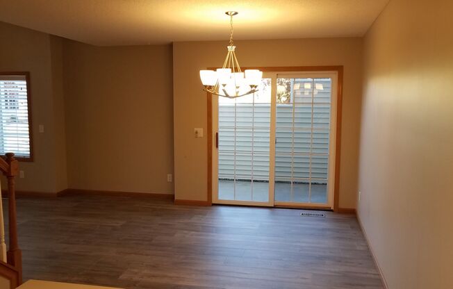 2 beds, 2 baths, $1,995