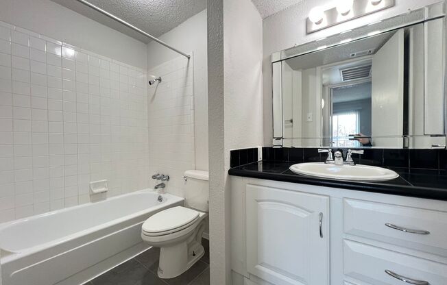 1 bed, 1 bath, 750 sqft, $1,135, Unit ABB-1-302
