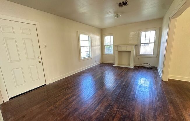 Cute 2 bedroom home!