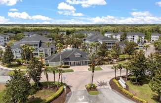 Welcome to Summerhill Apartments