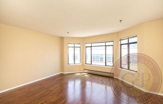 2 beds, 1 bath, $3,350