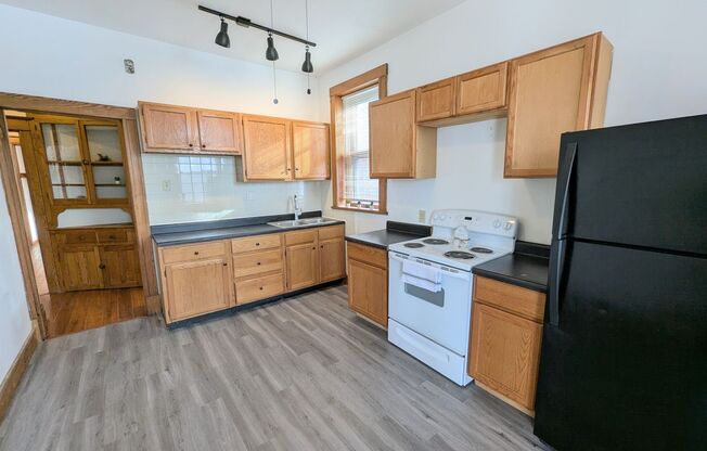 3627 Pennsylvania Ave