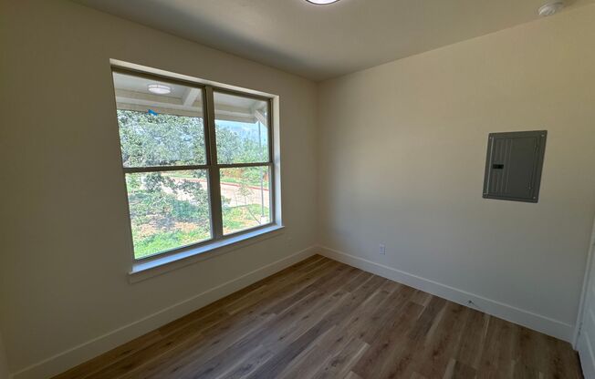 1 bed, 1 bath, 562 sqft, $1,095, Unit 1110