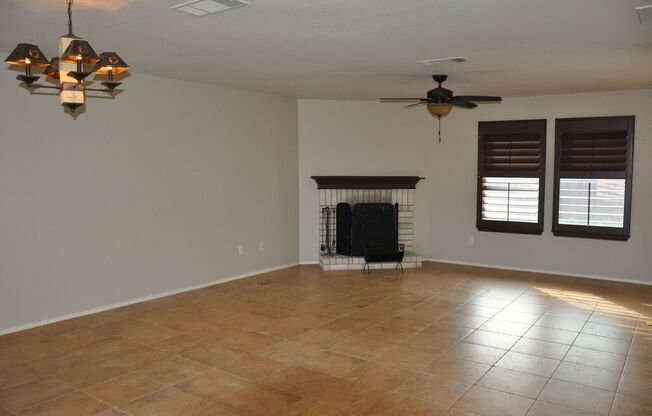 3 beds, 2.5 baths, $1,995