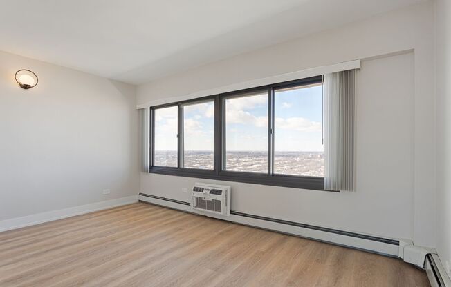 1 bed, 1.5 baths, 662 sqft, $2,400, Unit 18L