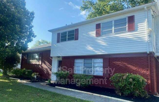9 SHIRLEY DR