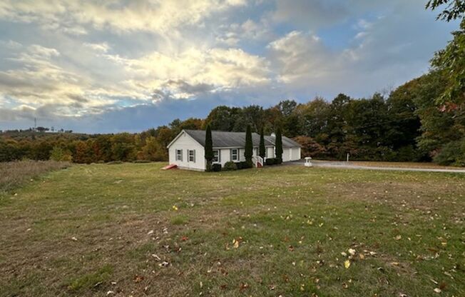 Beautiful House For Rent w/ 2 Car Garage and shed, TONS of land!