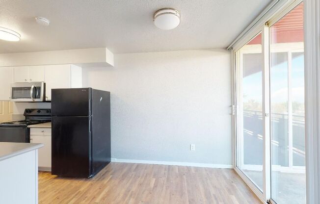 1 bed, 1 bath, 778 sqft, $945, Unit 11600 East 16th Ave #8