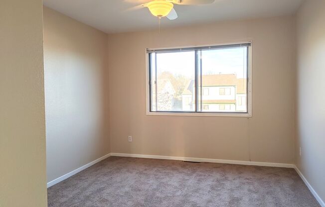 2 beds, 2 baths, $1,395