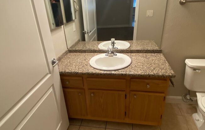 2 beds, 2 baths, $1,400, Unit UNIT # 1190