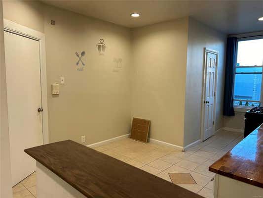 2 beds, 1 bath, 750 sqft, $2,200, Unit 2R