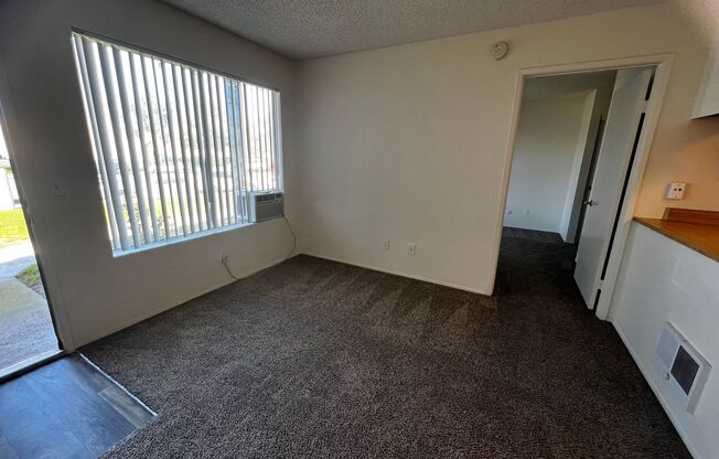 1 bed, 1 bath, 500 sqft, $1,995, Unit 35