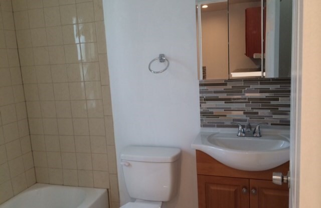 81 MT VERNON ST