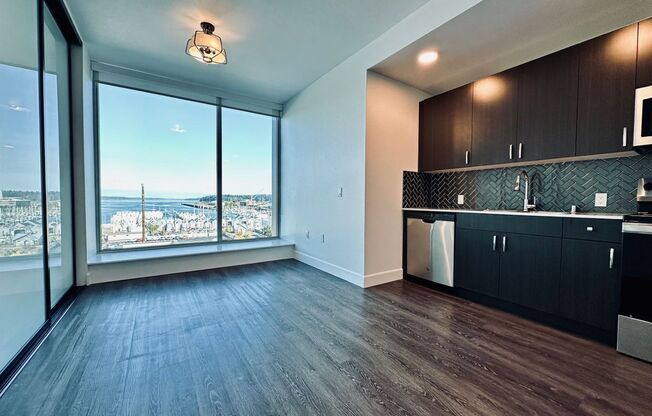 1 bed, 1 bath, 453 sqft, $1,699, Unit 410-704