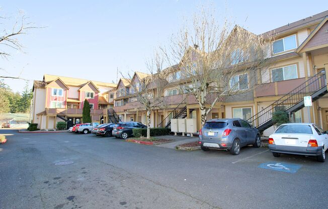Elaine Station Apartments
