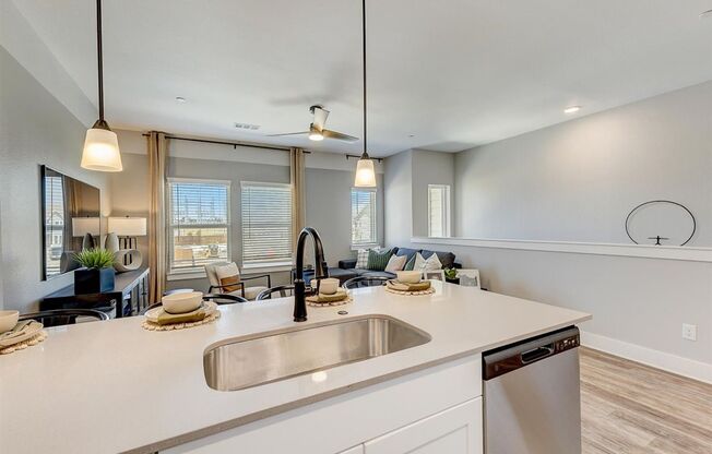 3 beds, 2 baths, 1,148 sqft, $1,750, Unit 4609 Pantheon Way