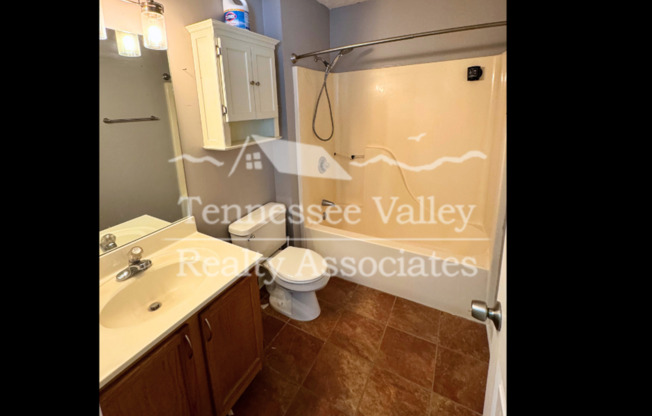 4 beds, 2 baths, $2,200