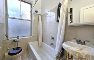 27 E 94 ST