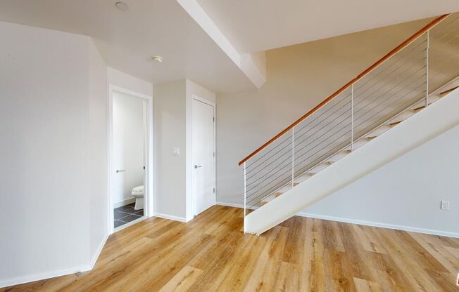 2 beds, 1.5 baths, 1,040 sqft, $3,980, Unit 1708
