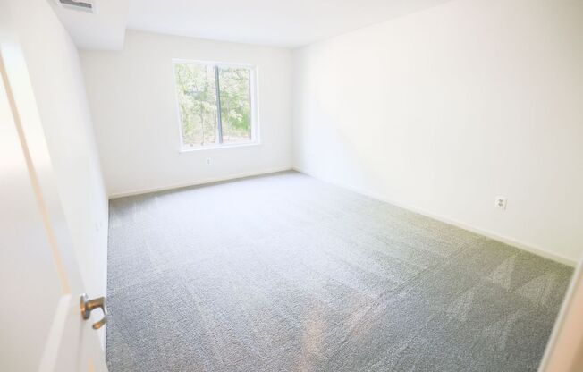 2 beds, 1 bath, 1,050 sqft, $1,850, Unit 1508