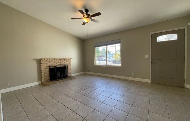 2 beds, 1 bath, $2,500