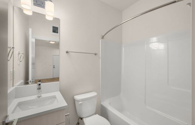 1 bed, 1 bath, 427 sqft, $1,595, Unit 8120 - 211