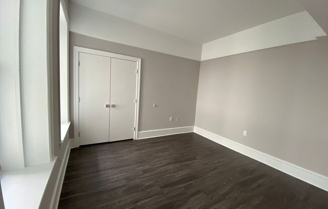 1 bed, 1 bath, 555 sqft, $1,458, Unit 206