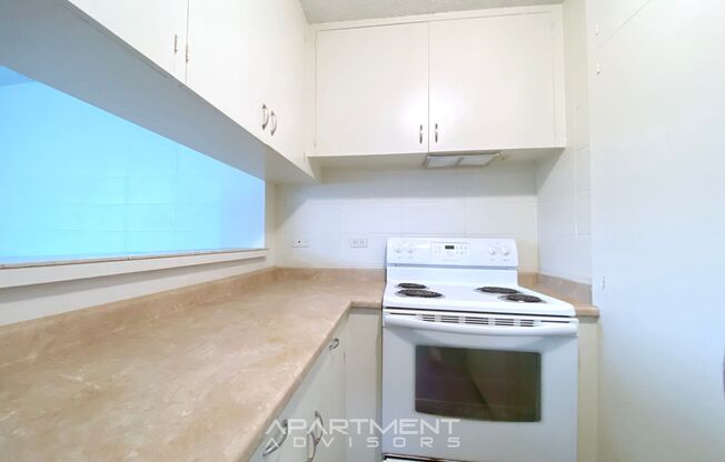 1 bed, 1 bath, 524 sqft, $1,395, Unit 301