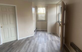 2 beds, 1 bath, $675, Unit Apartment #40