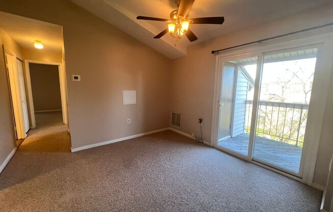 Lovely 2 BR/2 BA Condo in Glen Burnie!