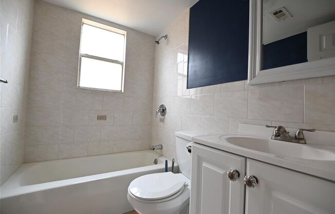 Cozy & Updated 3-Bedroom Home with Oversized Backyard Near Downtown!