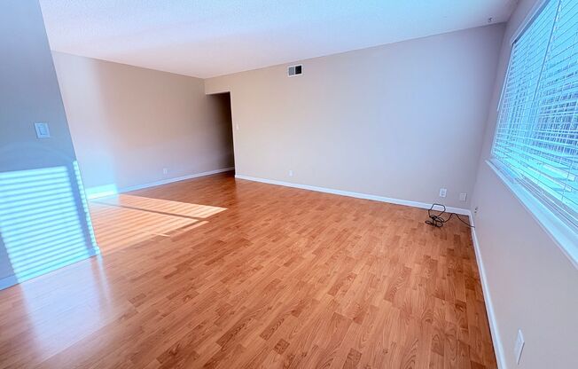 5154 Connecticut Dr #4 - Sacramento 95841