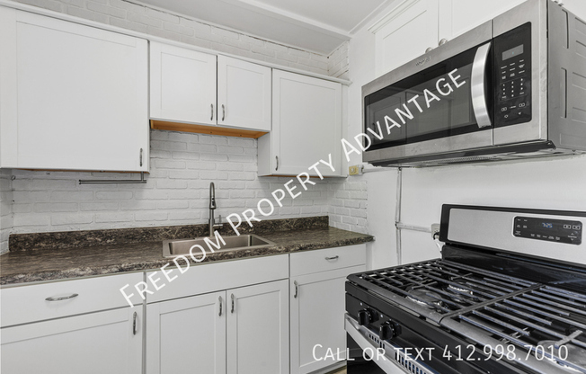 122 MUNSEY AVE