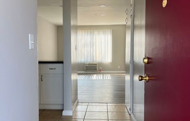 Woodbridge Village Apartments - 1900 N. MARIANNA AVE.