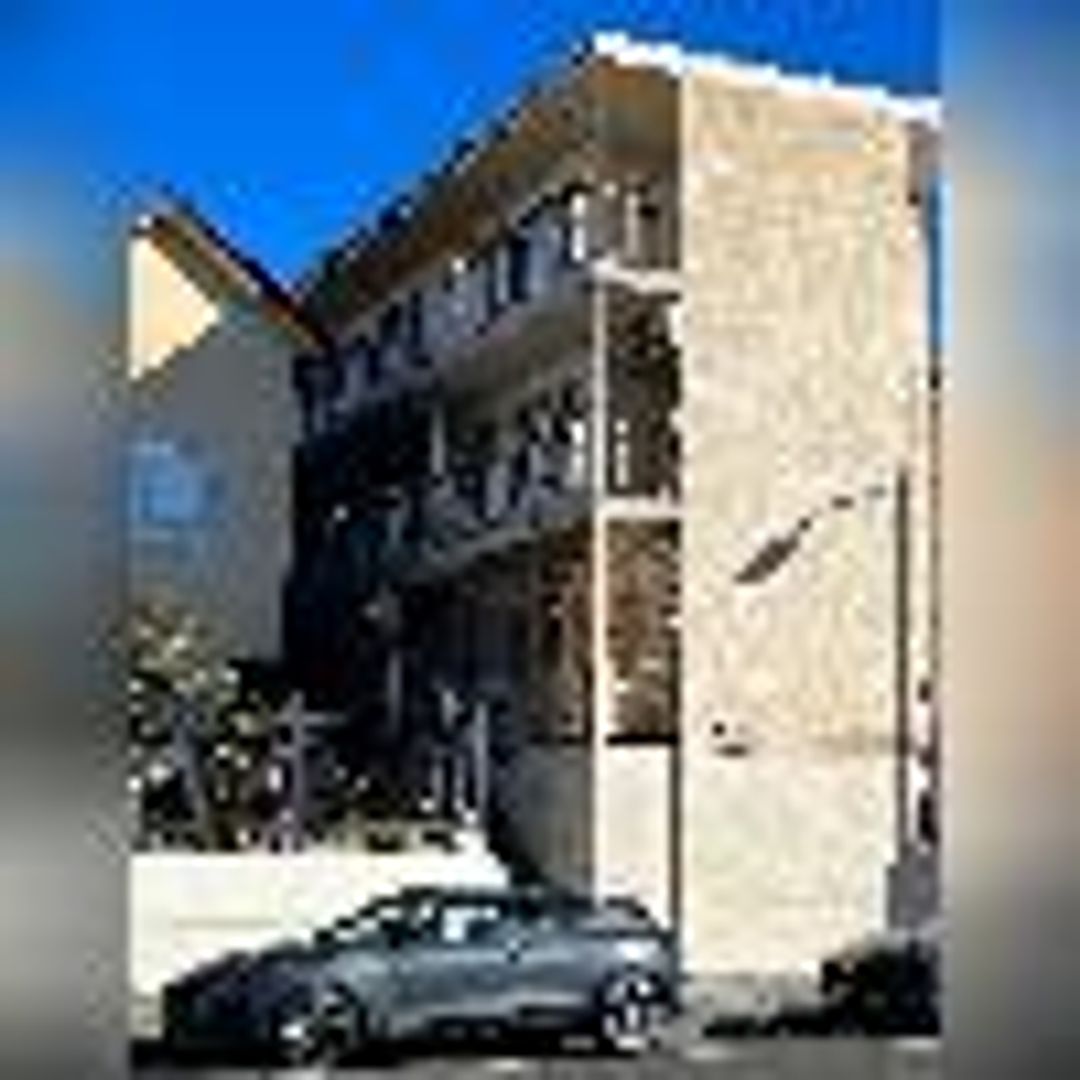 International Apartments